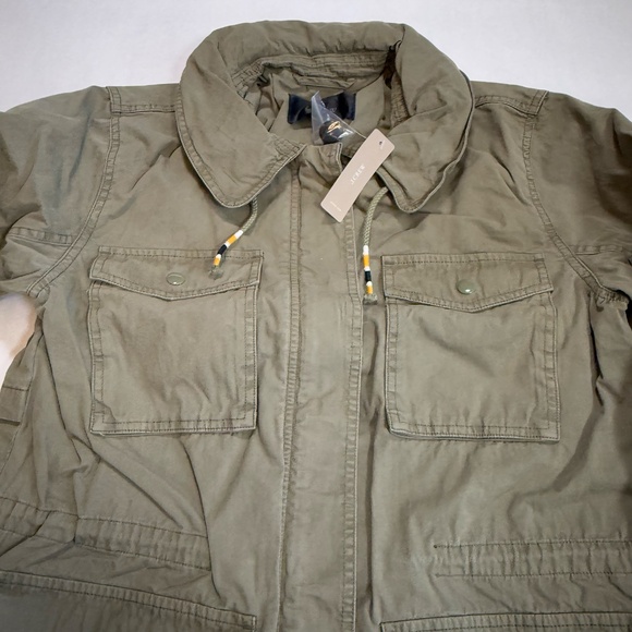 J. Crew | Lightweight Utility Jacket Medium ***NEW with tags*** - Picture 6 of 16